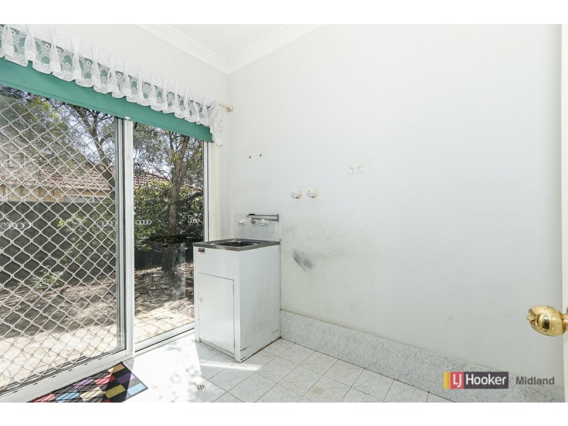13 Buckingham Road, Swan View WA 6056