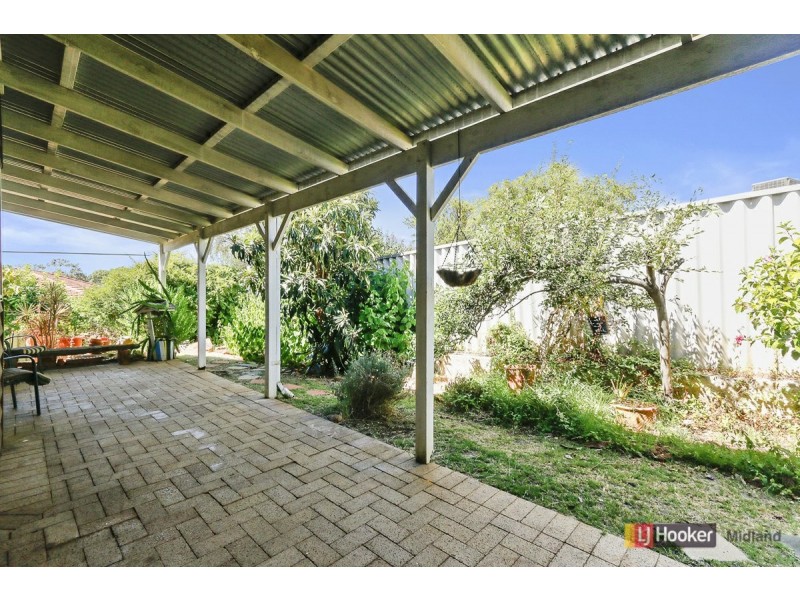 13 Buckingham Road, Swan View WA 6056