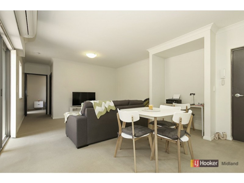 3/42 The Crescent, Midland WA 6056