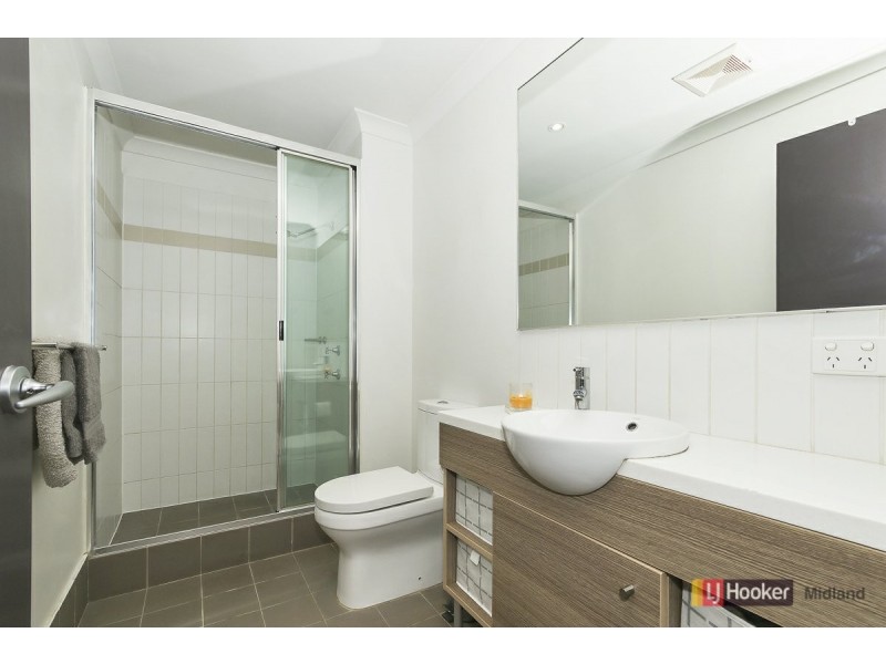 3/42 The Crescent, Midland WA 6056