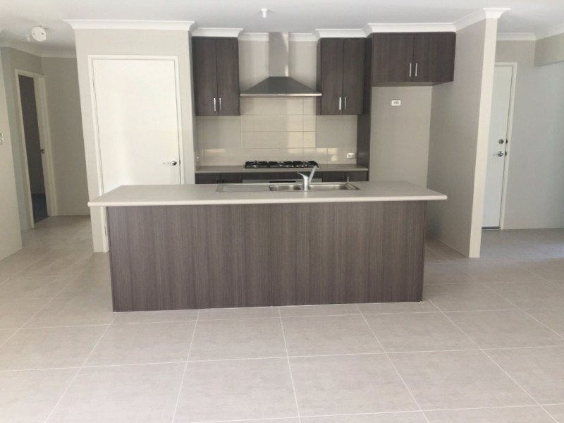 2/28 Blackburn Street, Bellevue WA 6056