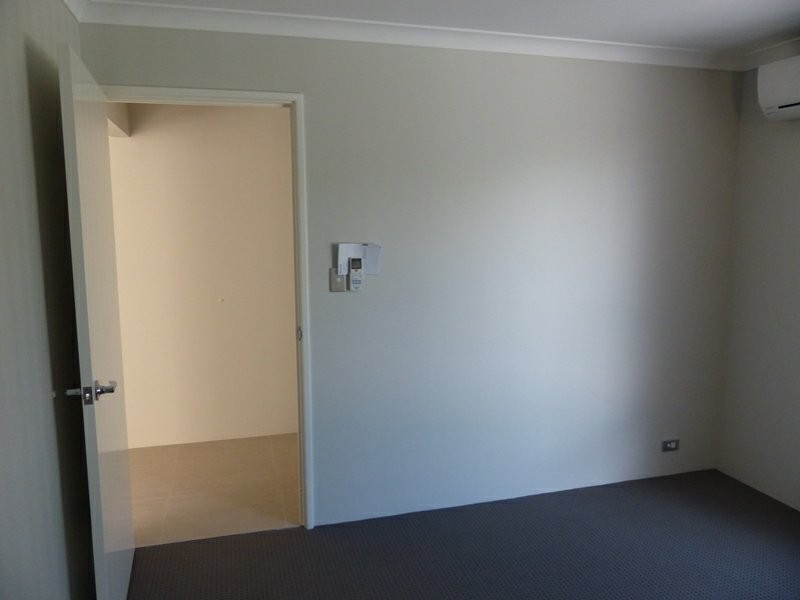 2/28 Blackburn Street, Bellevue WA 6056