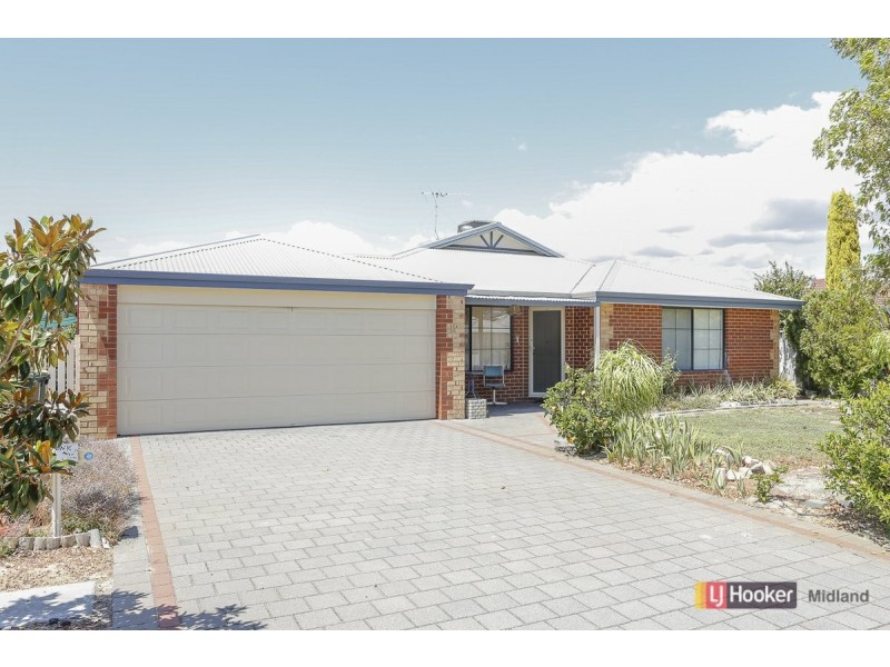 11 Corvina Place, Caversham WA 6055