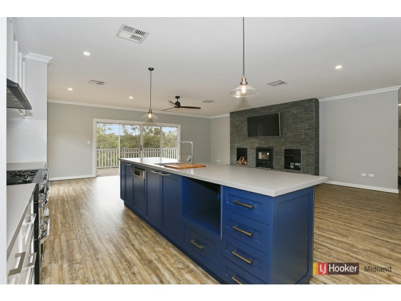 122 Flindersia Avenue, Brigadoon WA 6069