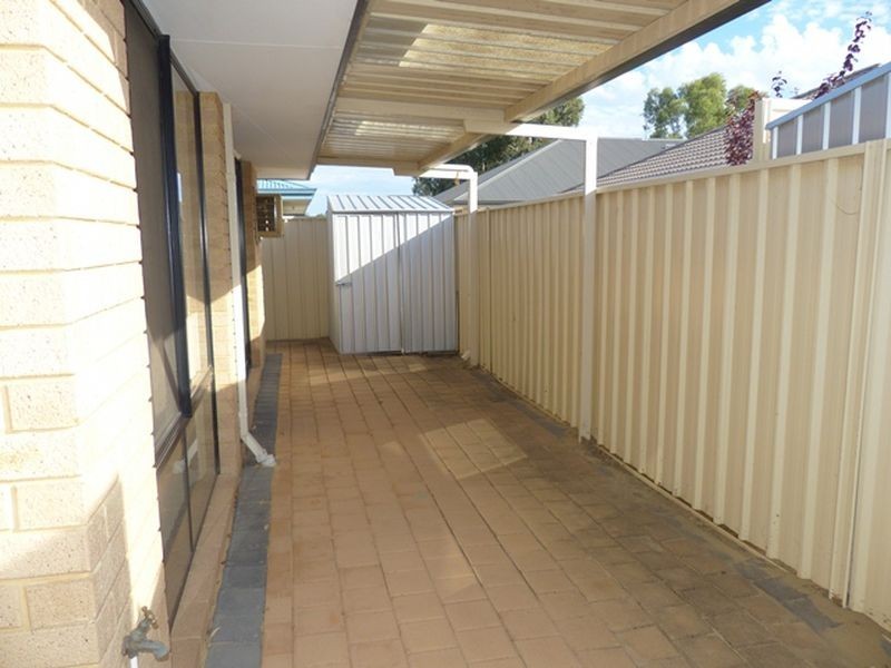 22 Hodges Street, Middle Swan WA 6056