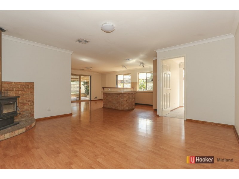 5 Balmain Road, Greenmount WA 6056