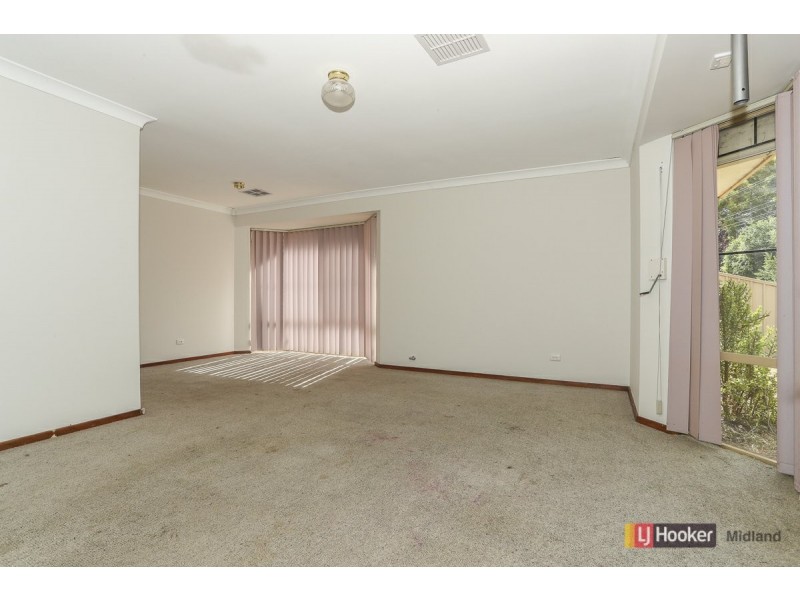 5 Balmain Road, Greenmount WA 6056