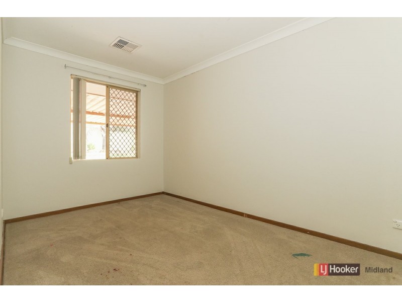 5 Balmain Road, Greenmount WA 6056