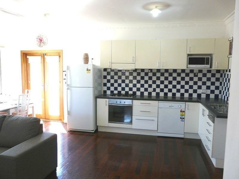 28 Wroxton Street, Midland WA 6056