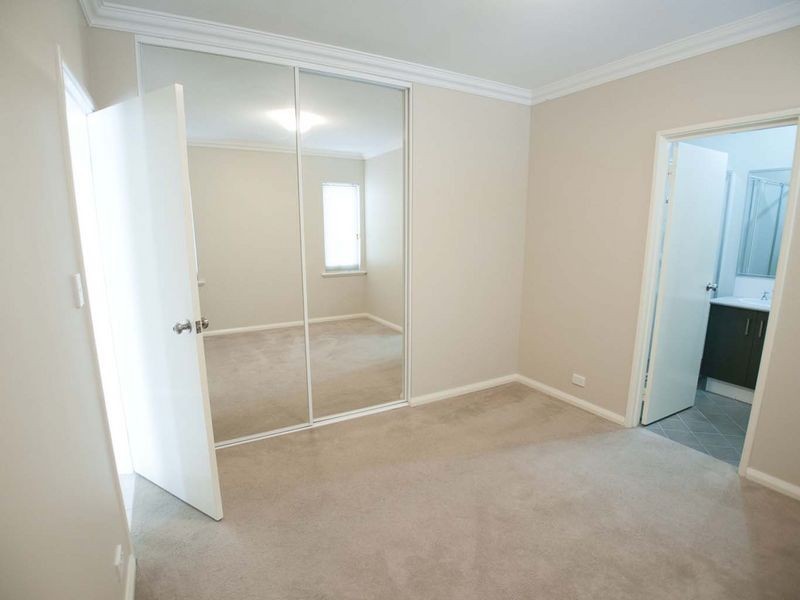 2/24 Cope Street, Midland WA 6056