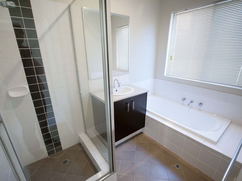 2/24 Cope Street, Midland WA 6056