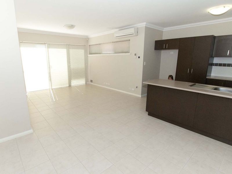 2/24 Cope Street, Midland WA 6056