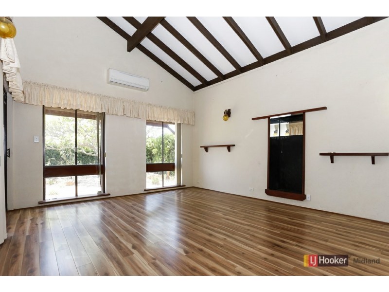 9 Rosmead Ave, Beechboro WA 6063