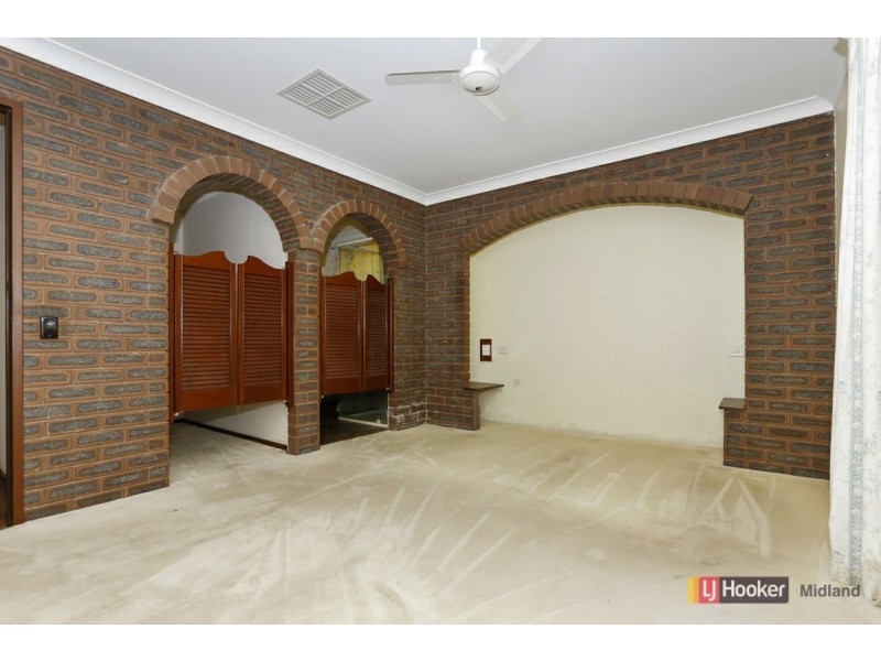 9 Rosmead Ave, Beechboro WA 6063