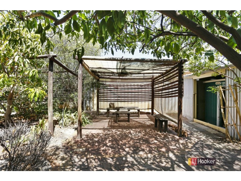 9 Rosmead Ave, Beechboro WA 6063