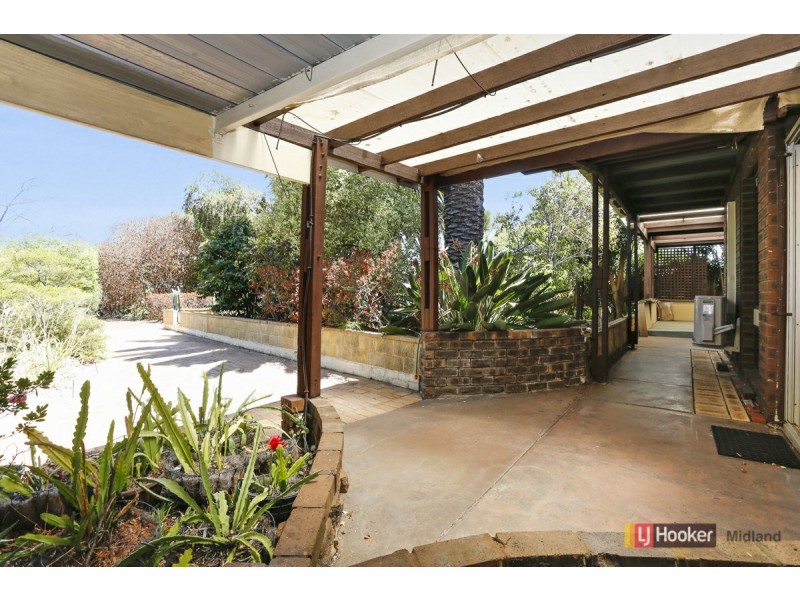 9 Rosmead Ave, Beechboro WA 6063