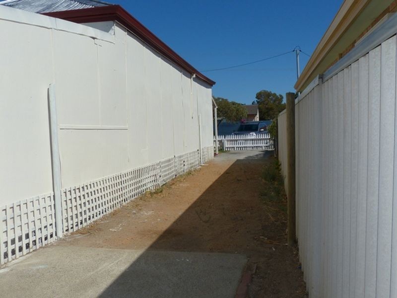 42 Margaret Street, Midland WA 6056