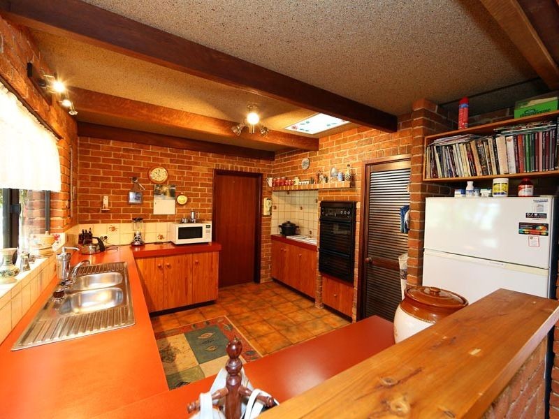 37 Hillside Place, Bullsbrook WA 6084