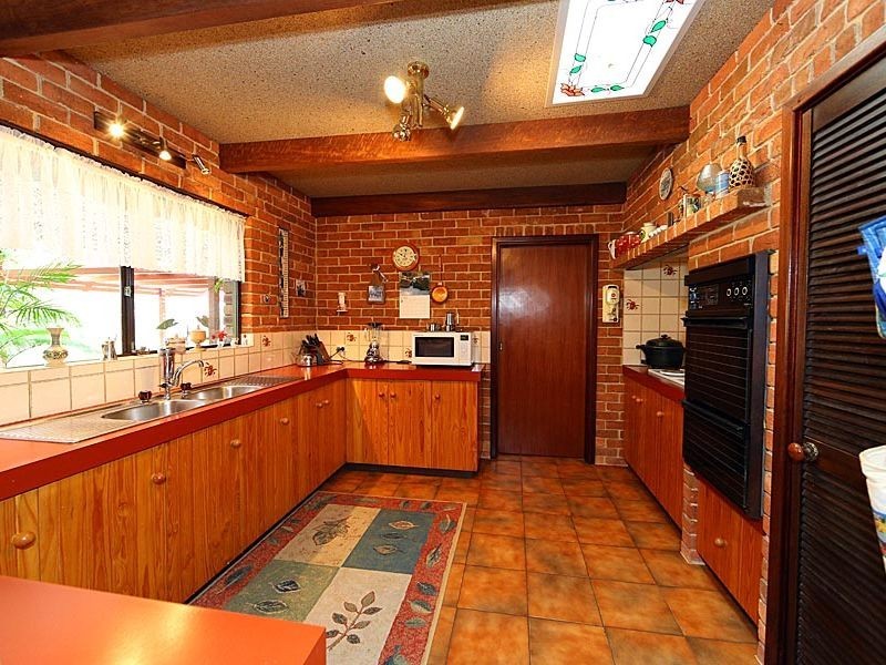 37 Hillside Place, Bullsbrook WA 6084