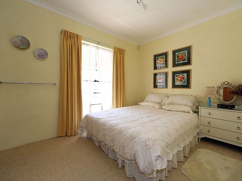 37 Hillside Place, Bullsbrook WA 6084