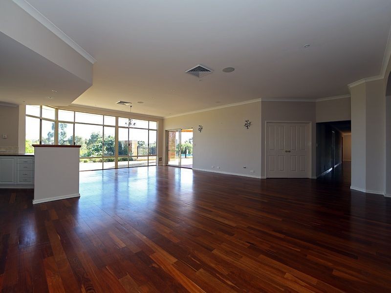 131 Santa Gertrudis Drive, Lower Chittering WA 6084