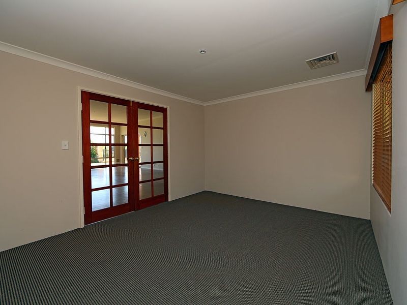 131 Santa Gertrudis Drive, Lower Chittering WA 6084