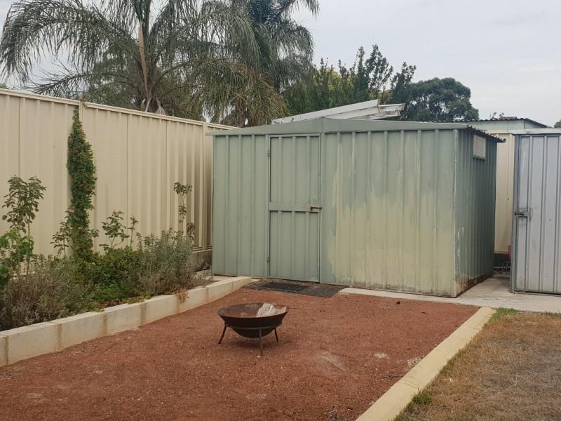 19 Kangaroo Entrance, Stratton WA 6056