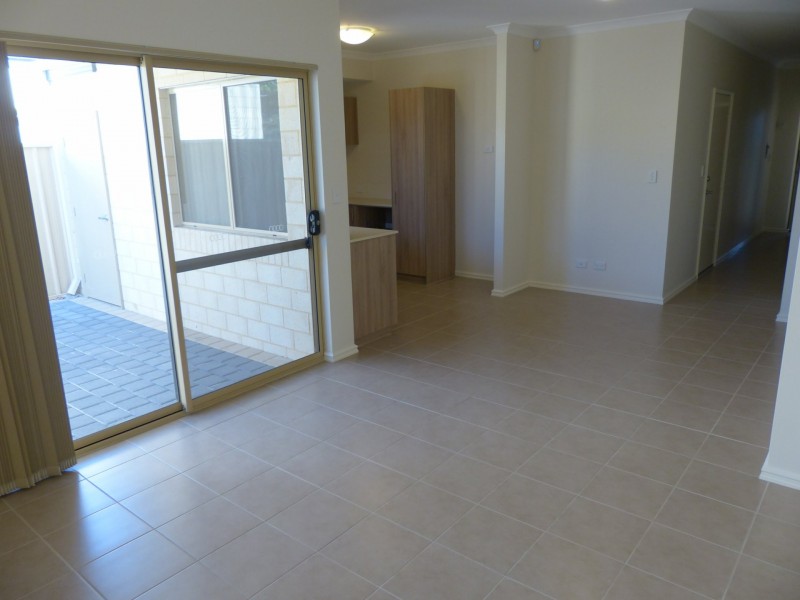 Unit 2/56 Sayer Street, Midland WA 6056