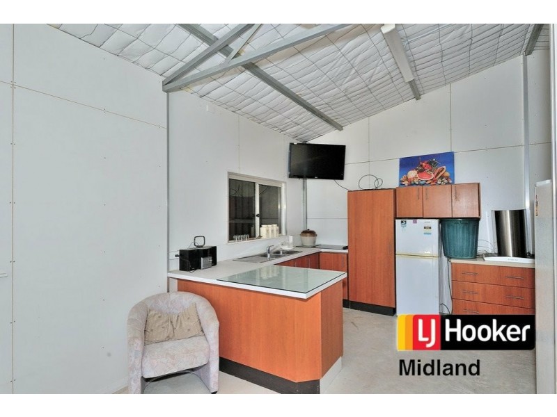 16 Fawell Street, Midland WA 6056