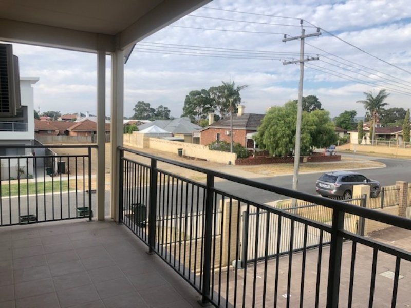 Unit 3/33a North Street, Midland WA 6056