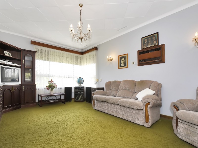 3 Taylor Crescent, Midland WA 6056
