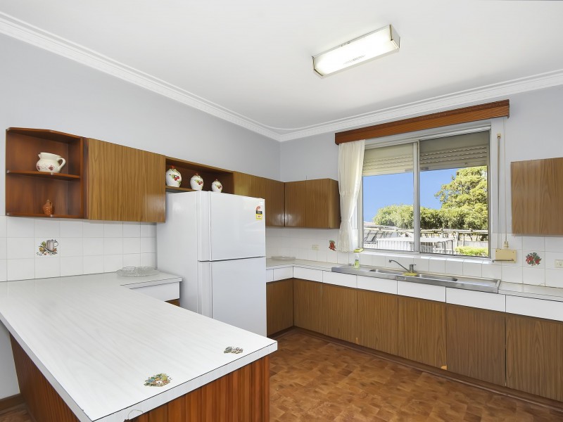 3 Taylor Crescent, Midland WA 6056