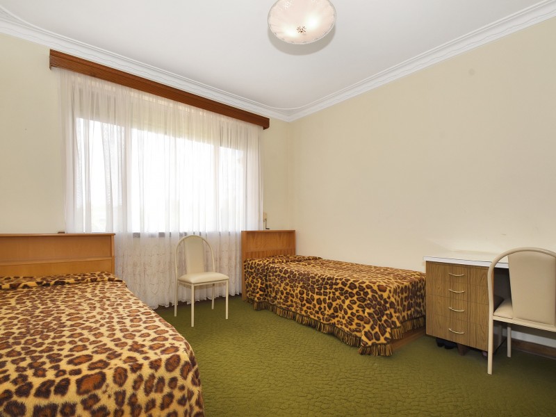 3 Taylor Crescent, Midland WA 6056