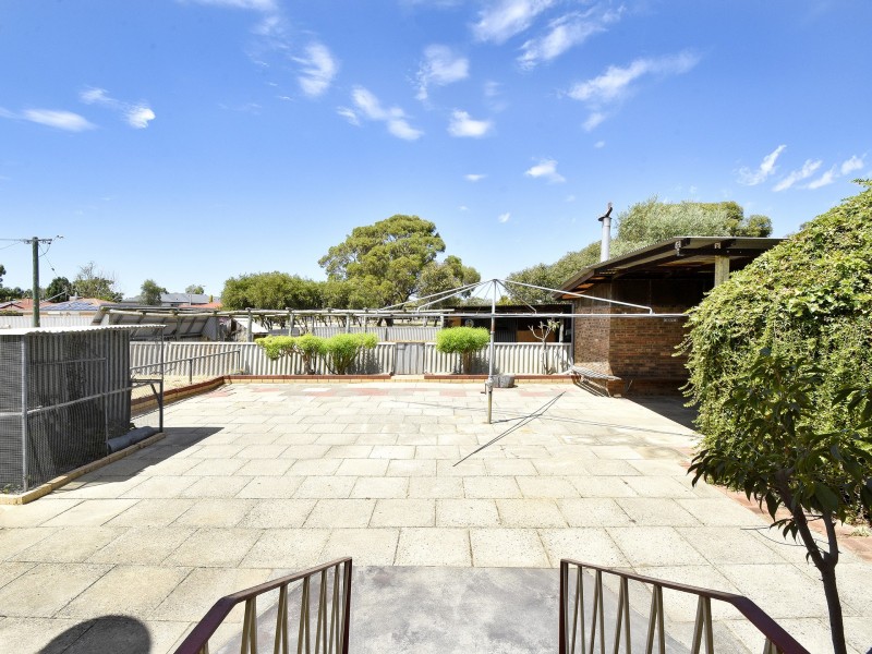 3 Taylor Crescent, Midland WA 6056