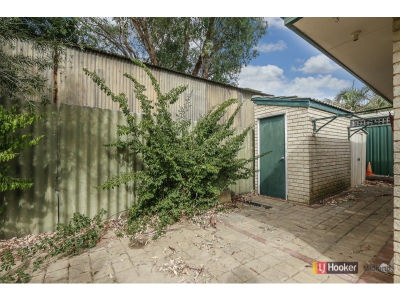 4/33 Holmesdale Road, Woodbridge WA 6056