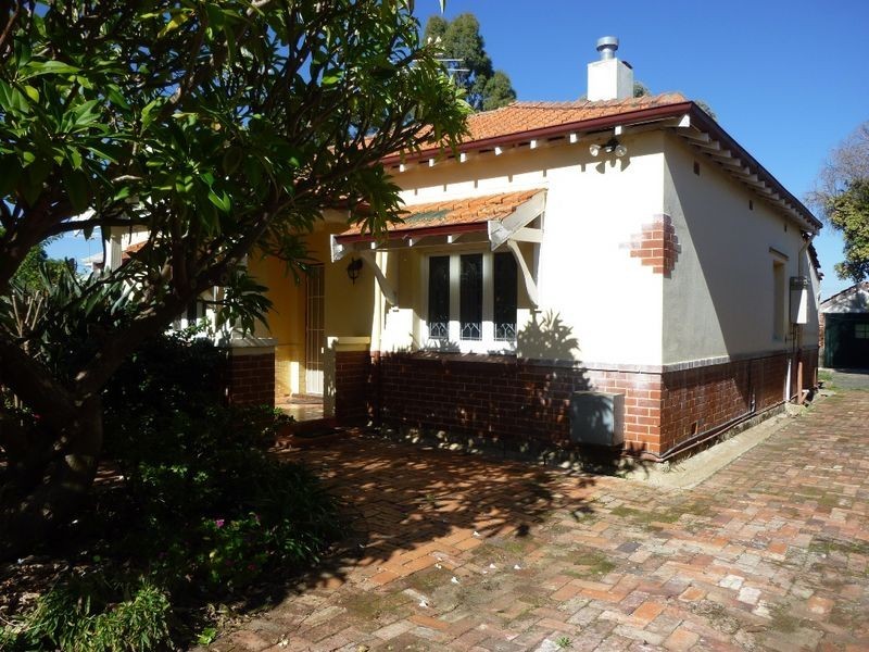 55 Swan Street, Guildford WA 6055
