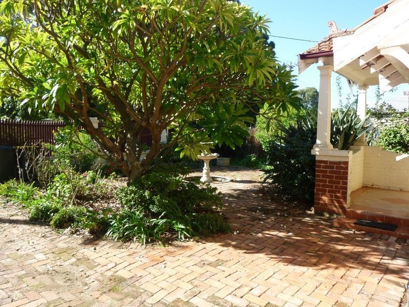 55 Swan Street, Guildford WA 6055