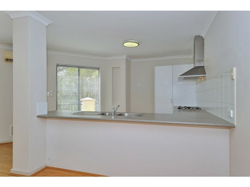 4/41 Elvire Street, Viveash WA 6056