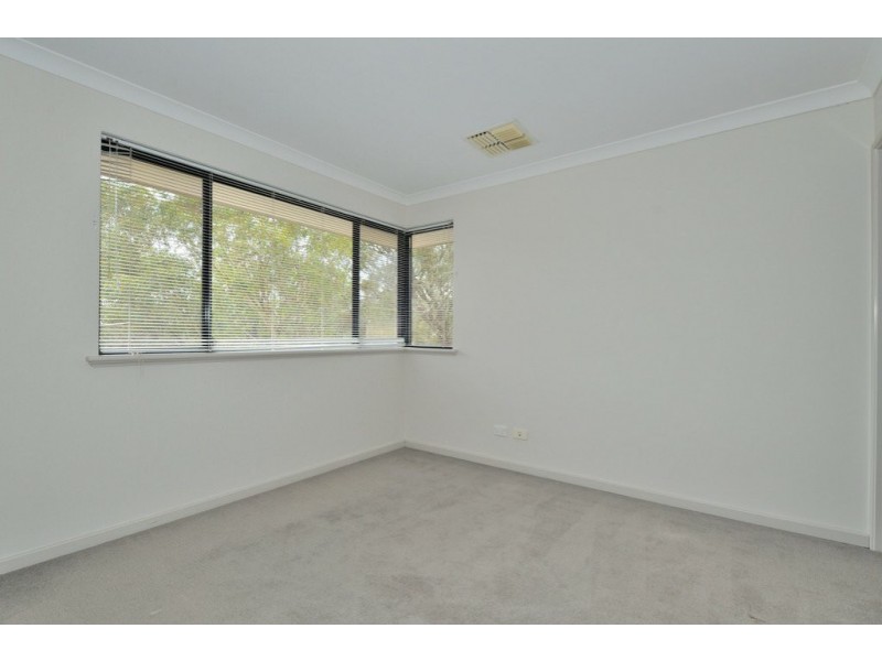 4/41 Elvire Street, Viveash WA 6056
