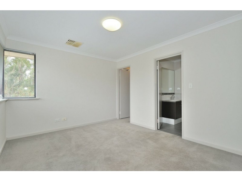 4/41 Elvire Street, Viveash WA 6056