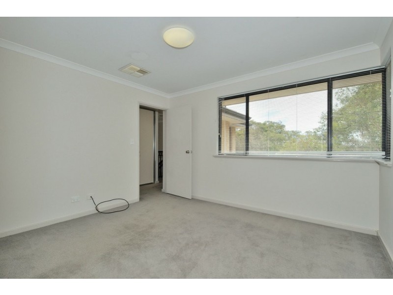 4/41 Elvire Street, Viveash WA 6056
