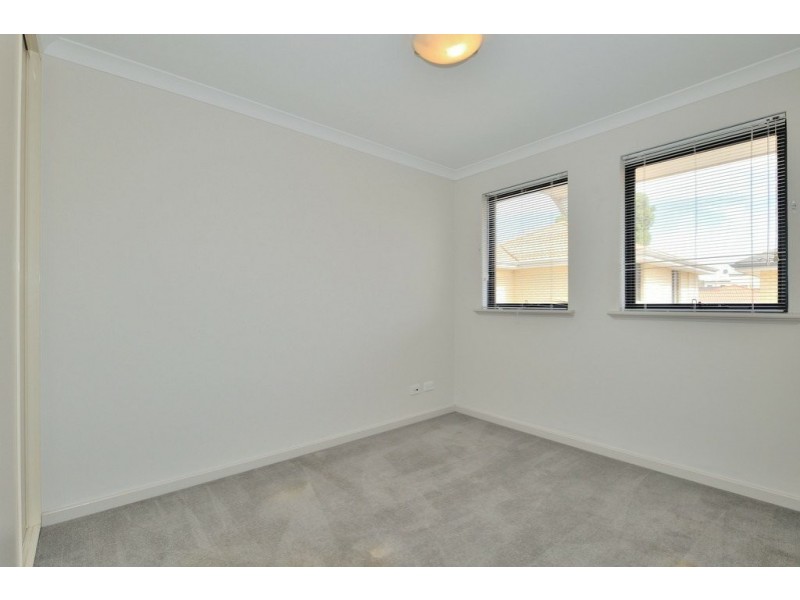 4/41 Elvire Street, Viveash WA 6056