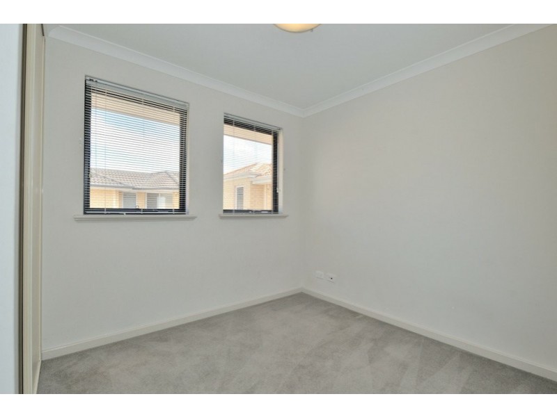 4/41 Elvire Street, Viveash WA 6056