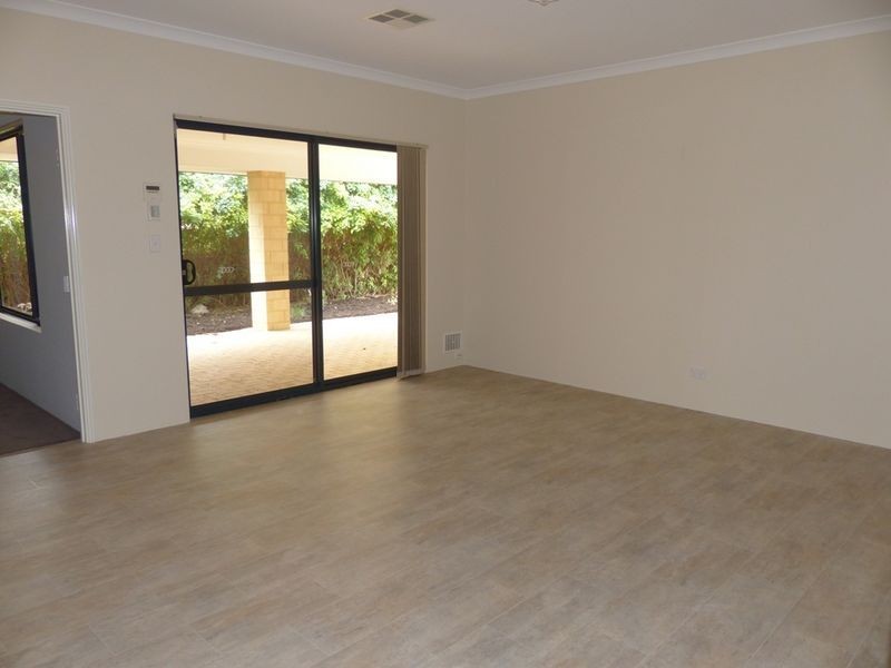 3 Anderson Road, Forrestfield WA 6058