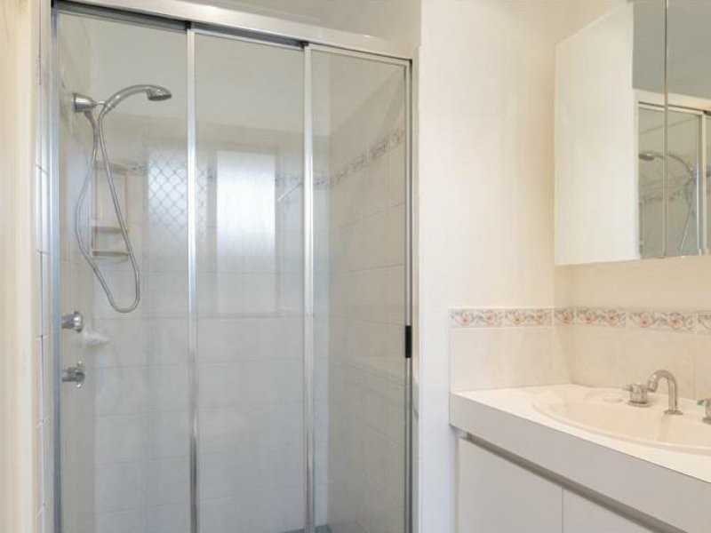 17 Gentle Circle, South Guildford WA 6055