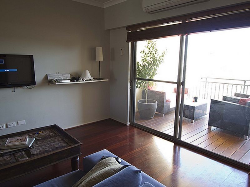U24/42 The Crescent, Midland WA 6056