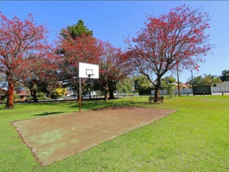 16/26 Ivanhoe Street, Bassendean WA 6054