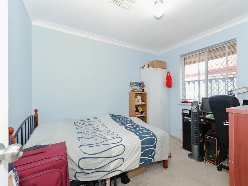 20 Abbott Way, Swan View WA 6056