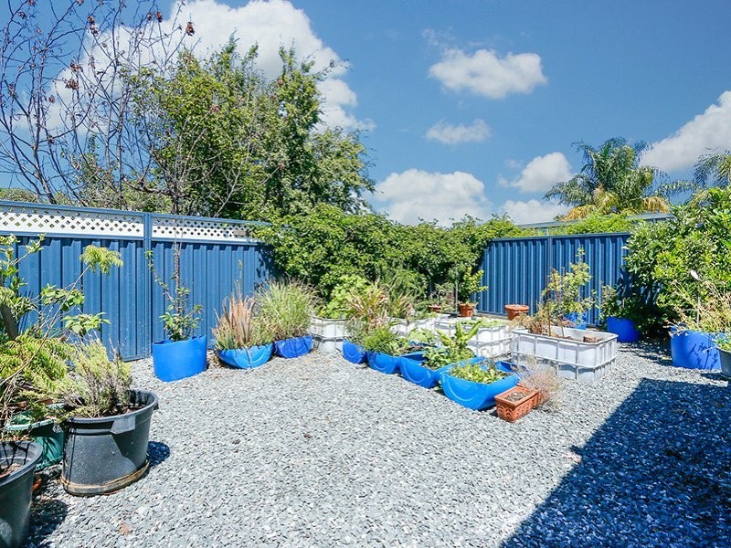 20 Abbott Way, Swan View WA 6056