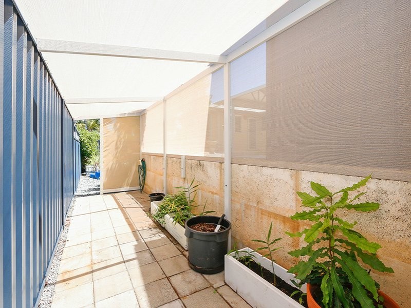 20 Abbott Way, Swan View WA 6056